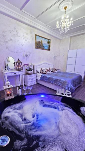 L&S Jacuzzi Home
